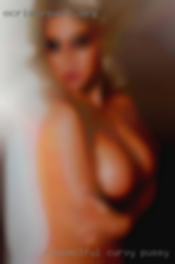 Respectful, curvy, short pussy in bedroom southern woman.